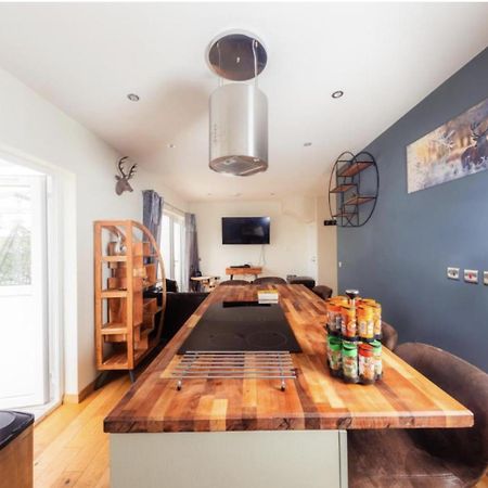 Luxury Cottage With Stunning Views Near Fairy Pools - School House 3 Carbost  Εξωτερικό φωτογραφία